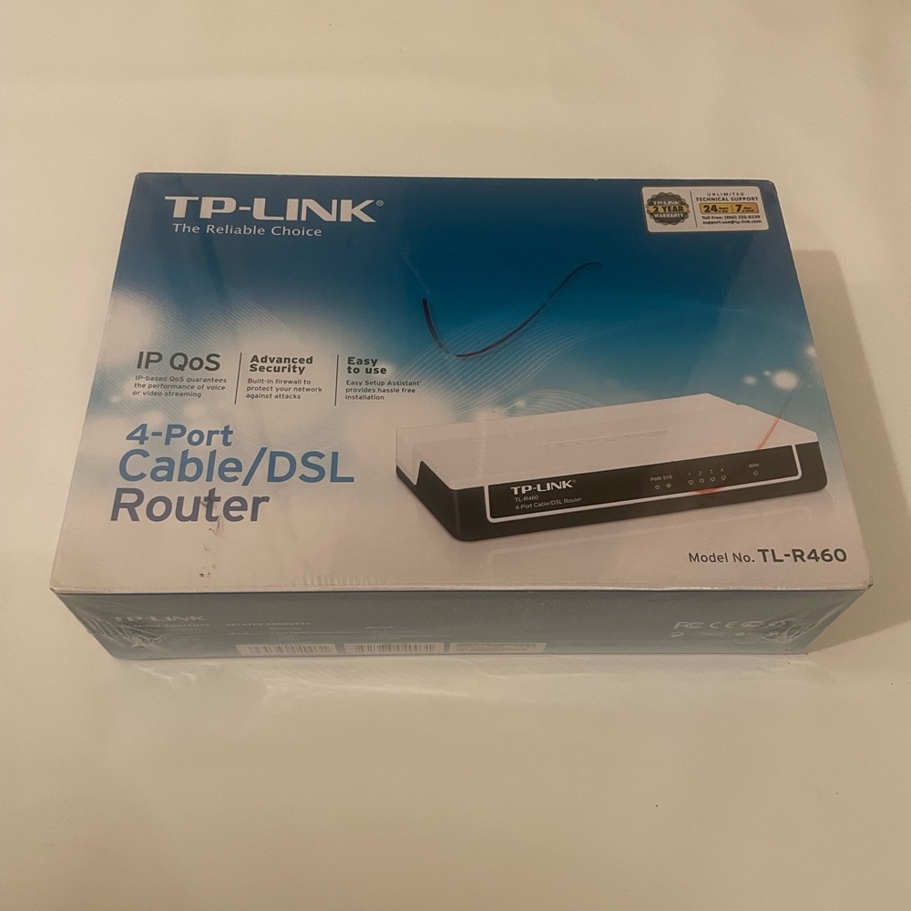 TP-LINK  4-Port Cable/DSL Router TL-R460